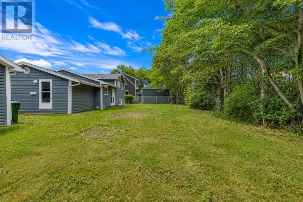 54 Acadia Drive, Sydney, NS, photo 3