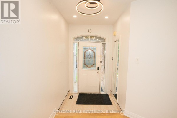 54 Albright Road, Brampton, ON, photo 2