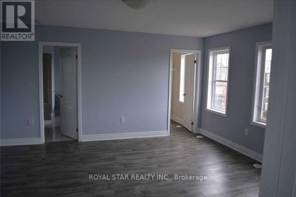 Great room - 54 Baycliffe Crescent, Brampton, ON L7A3Z3 Photo 3