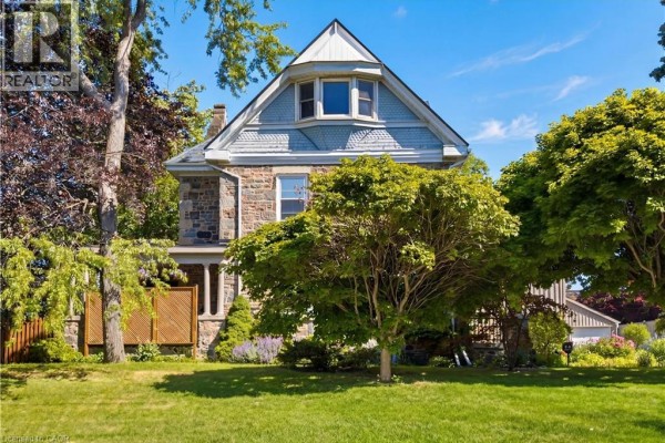 54 Bruce Street, Cambridge, ON, photo 2