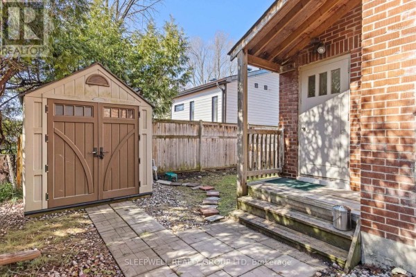 54 Centennial Boulevard, Ottawa, ON K1S0M9 Photo 5