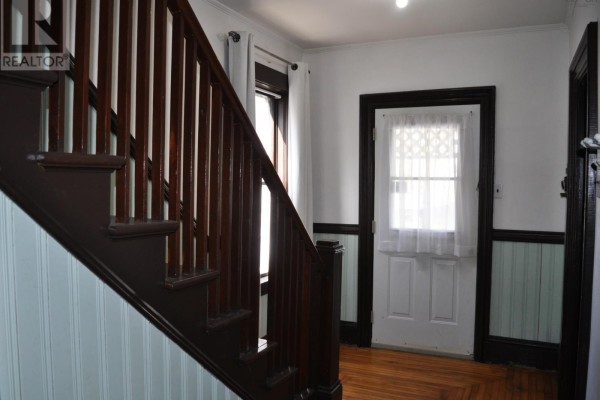 Kitchen - 54 Centre Street, Truro, NS B2N2K1 Photo 3