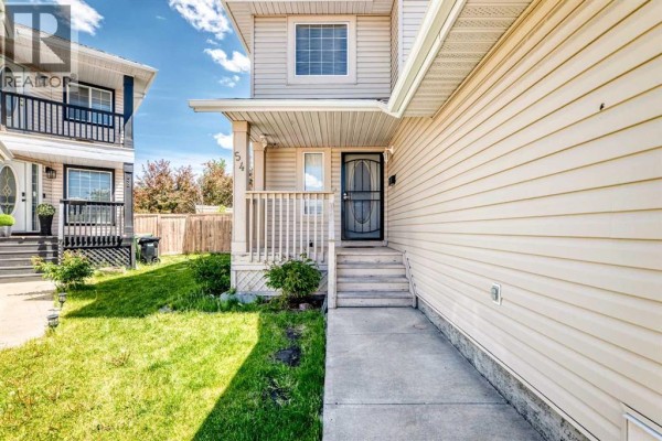 Kitchen - 54 Coral Springs Court Ne, Calgary, AB T3J3W9 Photo 2