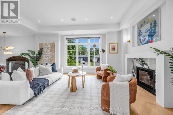 54 Cronin Drive, Toronto, ON, photo 2