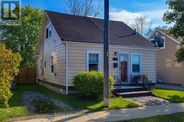 54 Eighth Avenue, Brantford, ON, photo 3