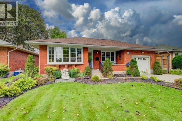 Den - 54 Fairlawn Road, Kitchener, ON N2C1X9 Photo 3