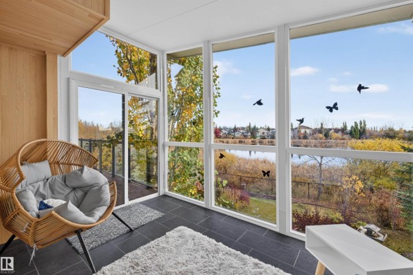 Family room - 54 Foxhaven Wy, Sherwood Park, AB T8H1N3 Photo 4