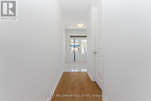 Great room - 54 Gretzky Avenue, Barrie, ON L9J1A8 Photo 3