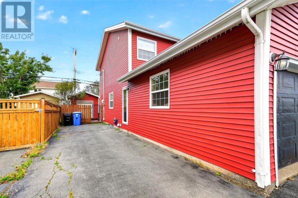 54 Halley Drive, St  John S, NL, photo 3