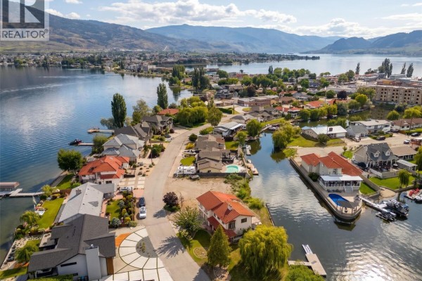 54 Harbour Key Drive, Osoyoos, BC V0H1V3 Photo 5