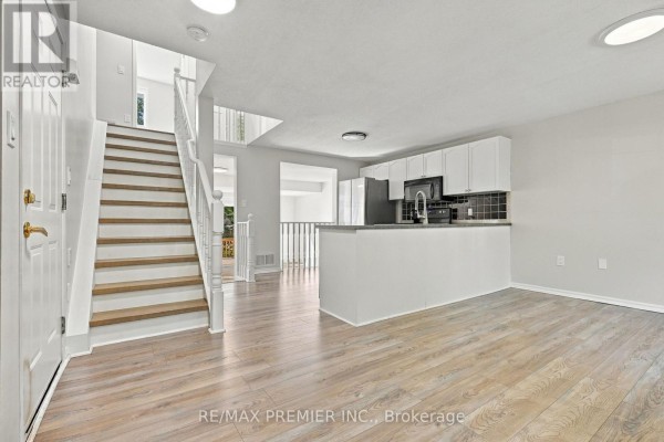 Utility room - 54 Hersey Crescent N, Barrie, ON L4N8R2 Photo 5