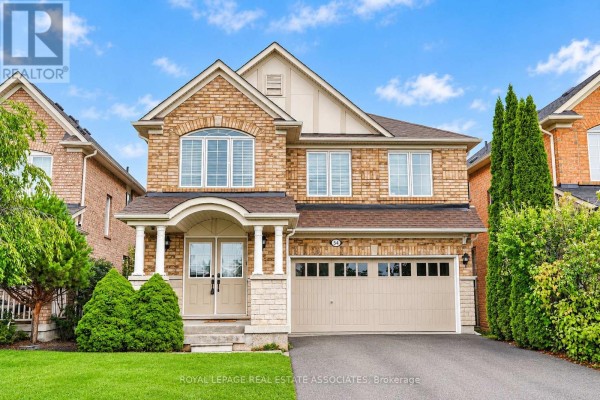 Living room - 54 Horizon Street, Brampton, ON L6P2J2 Photo 2