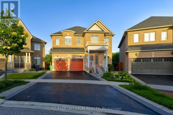 54 Midcrest Circle, Brampton, ON, photo 2