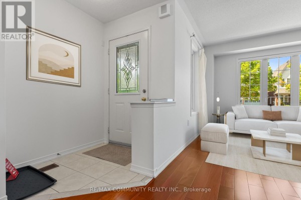 Eating area - 54 Morland Crescent, Ajax, ON L1T4P5 Photo 4