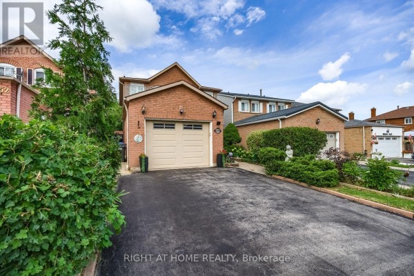 54 Niagara Place, Brampton, ON, photo 2