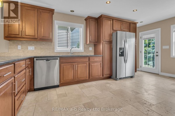 Utility room - 54 Pebble Beach Court, Woodstock, ON N4S8X2 Photo 4