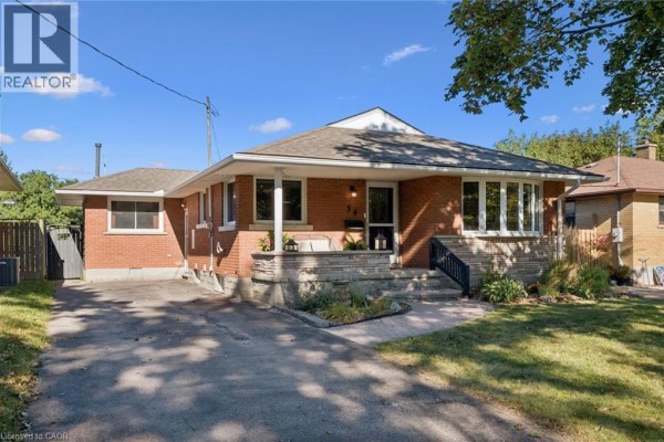 Laundry room - 54 Pinecrest Drive, Kitchener, ON N2A2G6 Photo 3