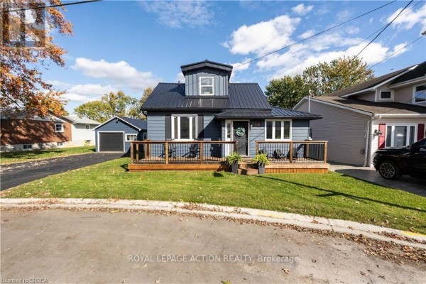 54 Railway Street E, Blandford Blenheim, ON, photo 2
