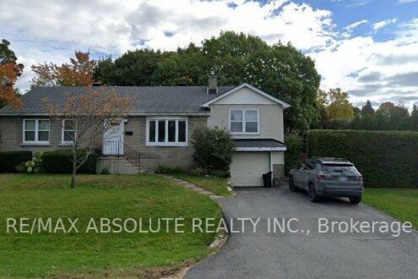 54 Rossland Avenue S, Ottawa