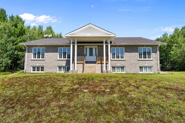 54 Rue France, Mansfield Et Pontefract, QC, photo 2