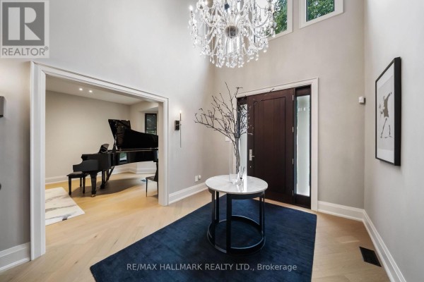 Dining room - 54 Theobalds Circle, Richmond Hill, ON L4C9C9 Photo 4