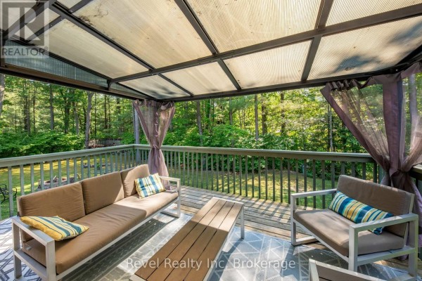 54 Vincent Circle, Tiny, ON, photo 2