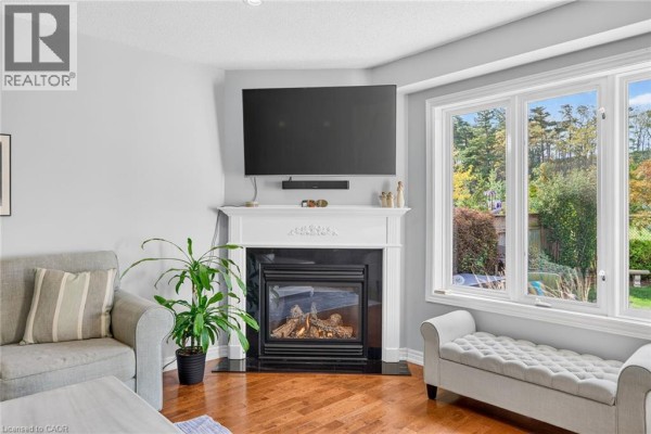 2pc Bathroom - 54 Vinifera Drive, Grimsby, ON L3M5S2 Photo 5
