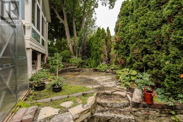 54 Waterwheel Crescent, Hamilton, ON, photo 2