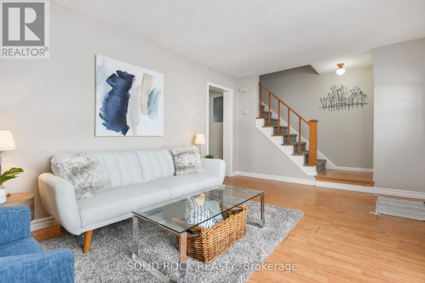 Bedroom 2 - 54 / 56 William Street W, Arnprior, ON K7S1J9 Photo 4