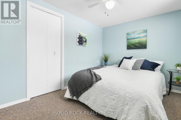 Primary Bedroom - 54 / 56 William Street W, Arnprior, ON K7S1J9 Photo 5