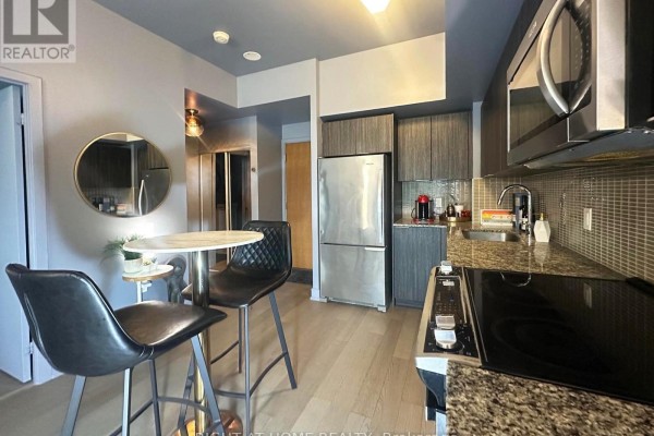 Kitchen - 540 - 30 Shore Breeze Drive, Toronto, ON M8V1A1 Photo 2