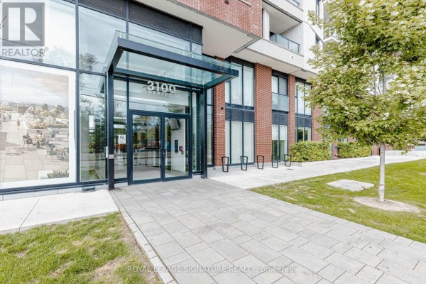 Primary Bedroom - 540 - 3100 Keele Street, Toronto, ON M3M0E1 Photo 3