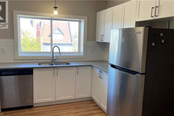 Bedroom - 540 King Street E Unit# A9, Hamilton, ON L8N1E2 Photo 2