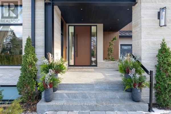 5pc Bathroom - 540 Patricia Drive, Oakville, ON L6K1M2 Photo 3