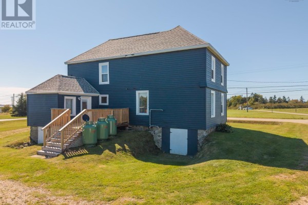 Laundry room - 5402 Highway 1, Salmon River, NS B5A5B3 Photo 4