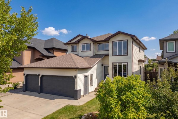 Residential for sale at 5403 60 St, Beaumont, AB - MLS® 1Gyc2j