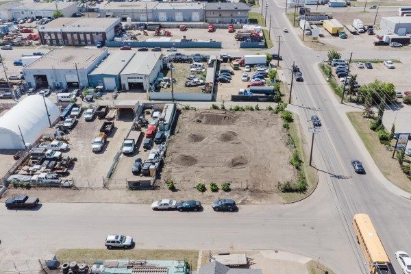5405 129 Avenue Nw, Edmonton, AB T5A0A3 Photo 5