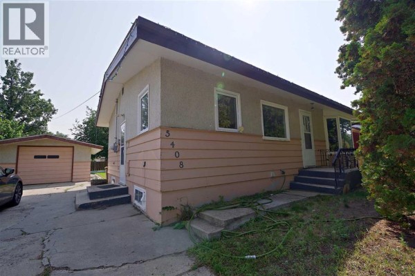 5408 45 Avenue, Taber, AB, photo 2