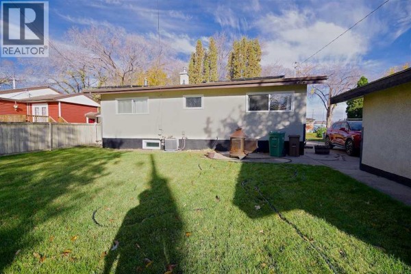 Bedroom - 5408 45 Avenue, Taber, AB T1G1C3 Photo 5