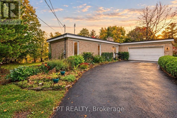 Family room - 5408 West River Drive, Ottawa, ON K4M1G5 Photo 2