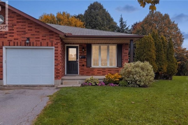 Kitchen - 541 Old Abbey Court Unit# B, Waterloo, ON N2K3V3 Photo 2