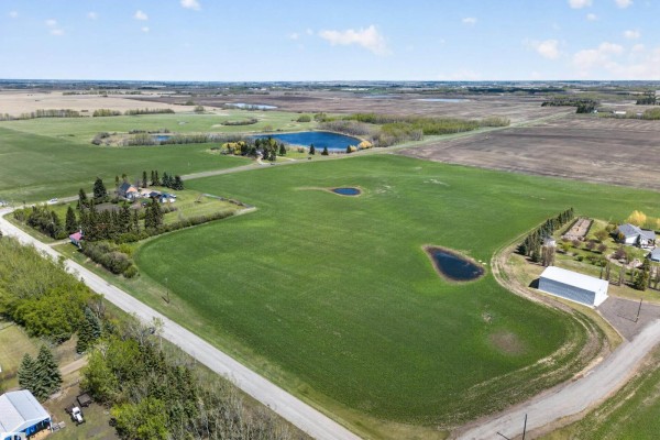 54175 Rge Road 220, Rural Strathcona County, AB, photo 3