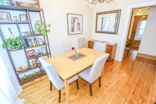 Kitchen - 542 Camden Place, Winnipeg, MB R3G2V7 Photo 3