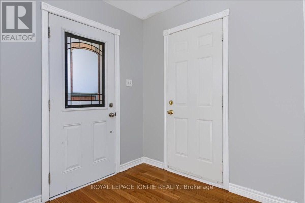 Laundry room - 542 Grove Street, Barrie, ON L4M5Y2 Photo 2