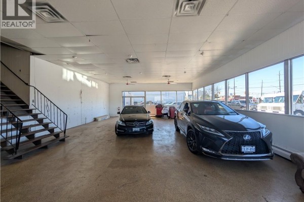 542 Highway 8 Unit# Showroom, Stoney Creek, ON L8G4T4 Photo 4