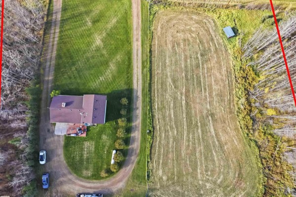 Den - 54207 Rge Road 52, Rural Lac Ste  Anne County, AB T0E0L0 Photo 5