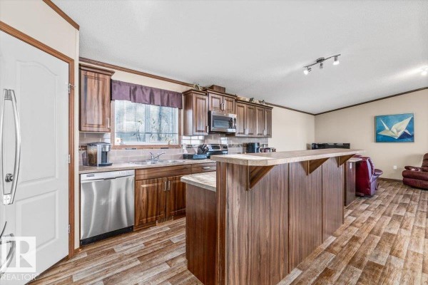 Kitchen - 54215 Rge Road 13, Rural Lac Ste  Anne County, AB T0E1V2 Photo 3