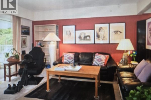 5422 Osler Street, Vancouver, BC, photo 3