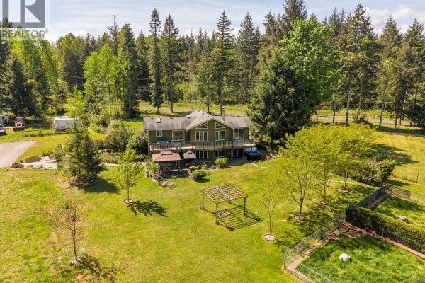 5427 Wildwood Rd, Courtenay, BC, photo 3
