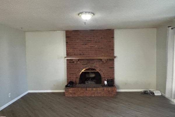 Primary Bedroom - 5435 43 Av, Drayton Valley, AB T7A1K4 Photo 4